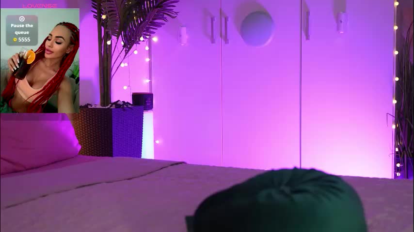 lorettelorenaa Adult Chat March 24, 2026