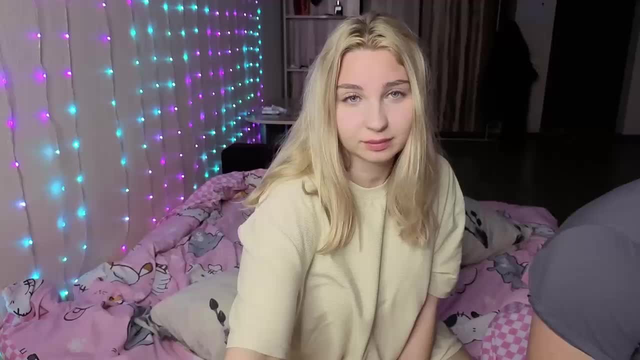 llolilove Adult Chat March 24, 2026