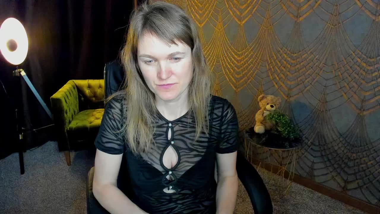 Annabel-xxx Adult Chat March 24, 2026