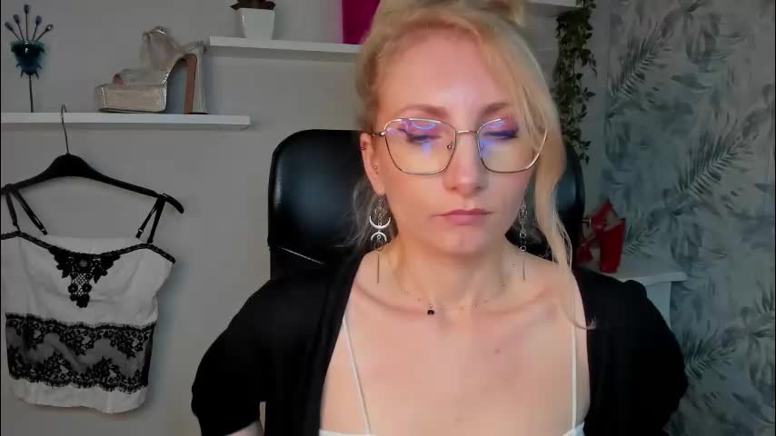 cinderellamoon Adult Chat March 24, 2026