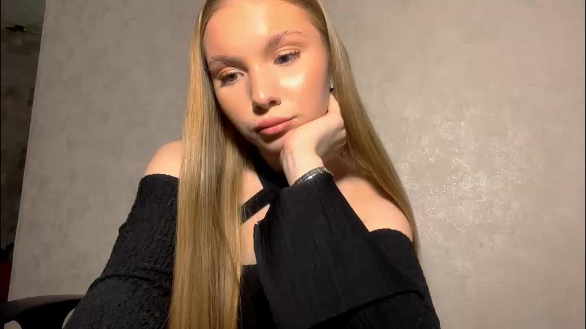 adriannemuldowney Adult Chat March 24, 2026
