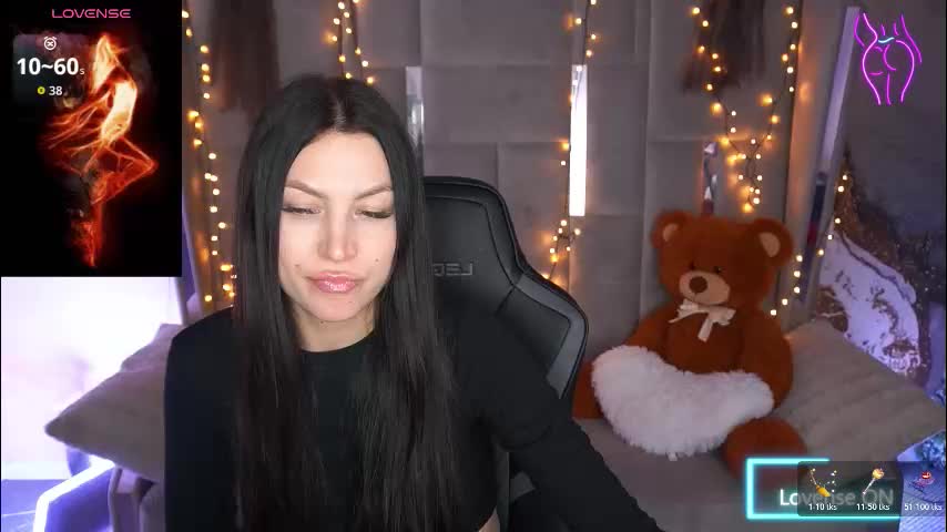 elisevelour Adult Chat March 24, 2026