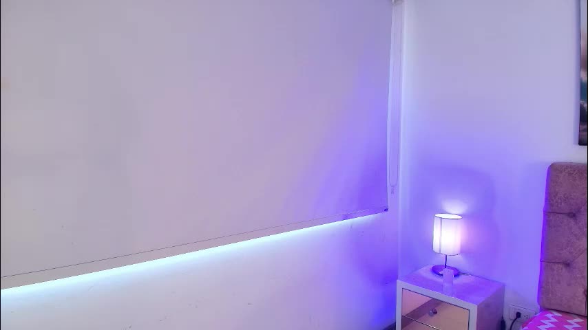 julianaa_castro Adult Chat March 24, 2026