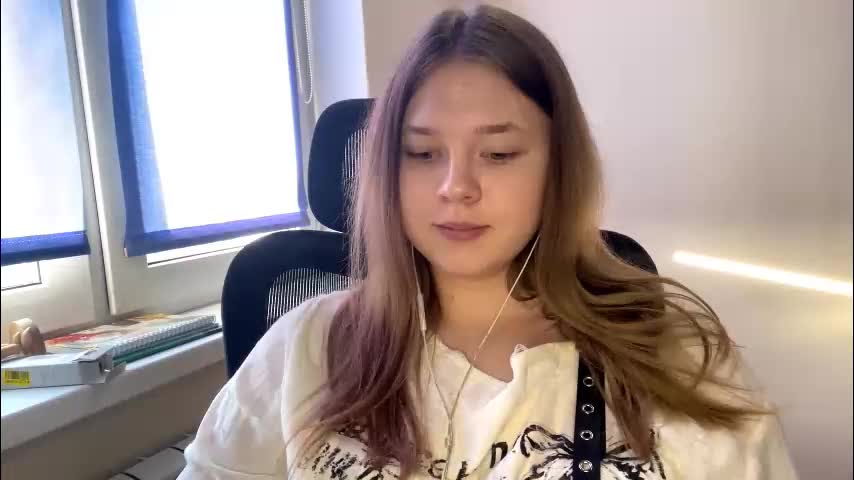 carolindueno Adult Chat March 24, 2026