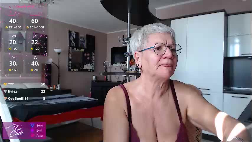 roxana_brooks Adult Chat March 24, 2026