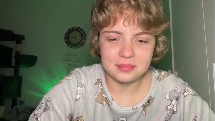 ari_crystal Adult Chat March 24, 2026