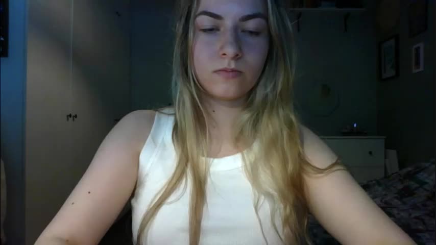 rosie_june Adult Chat March 24, 2026