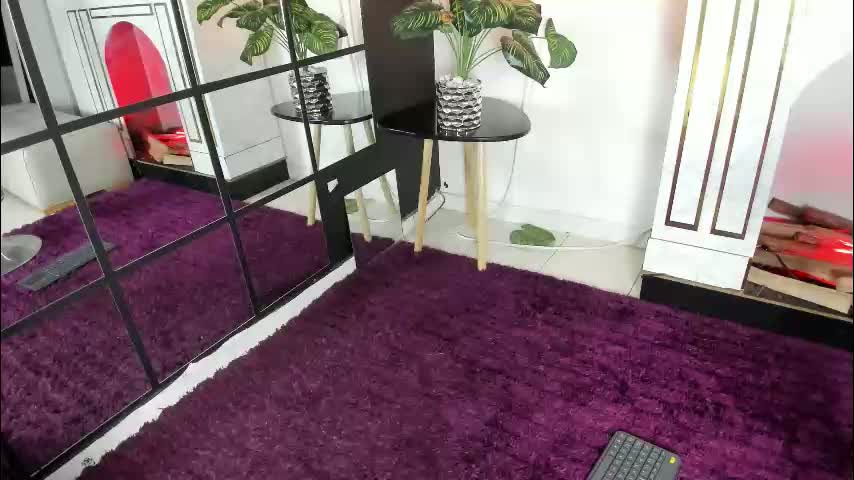 floraginette01 Adult Chat March 25, 2026
