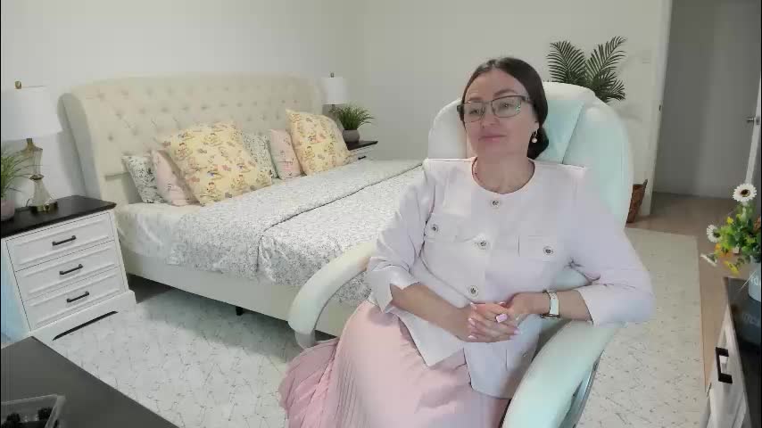 vika7333 Adult Chat March 24, 2026