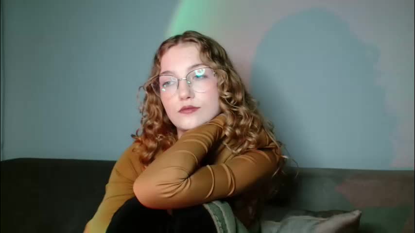 lily_tayberry Adult Chat March 25, 2026