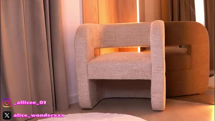 vanessasimon Adult Chat March 25, 2026