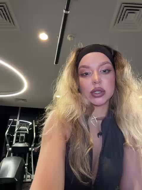 MistressX555 Adult Chat March 25, 2026