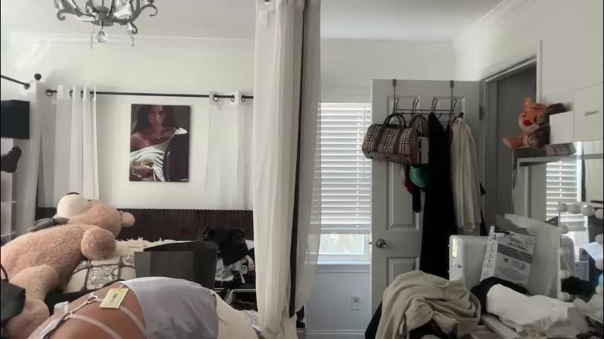 adriannarodriguez Adult Chat March 25, 2026