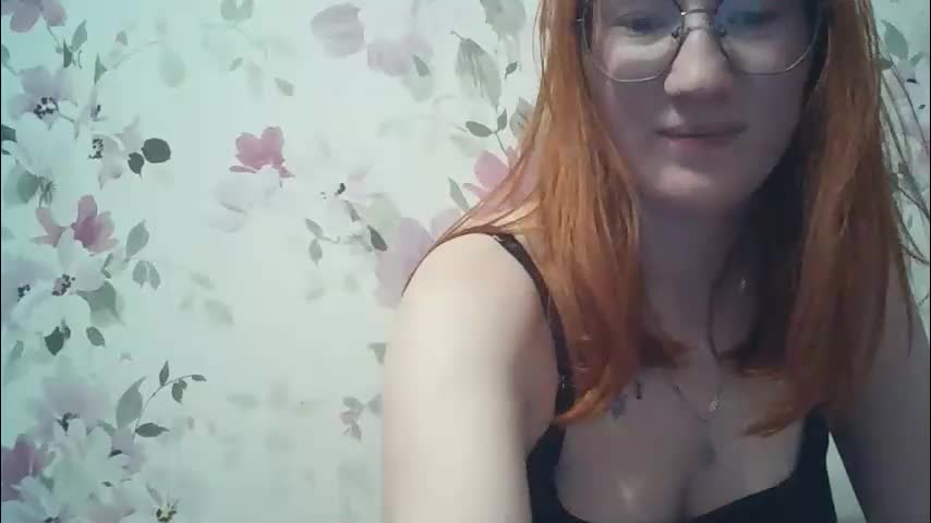 eveliina_shy Adult Chat March 25, 2026