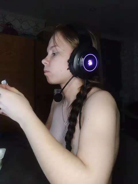 Kisa-malaya Adult Chat March 25, 2026