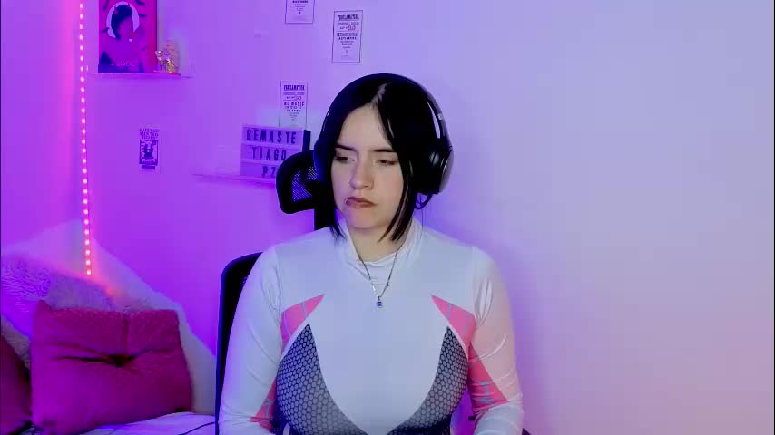 emily_lindey_ Adult Chat March 25, 2026