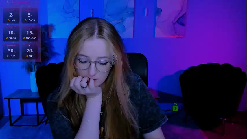 luna_berryy Adult Chat March 25, 2026