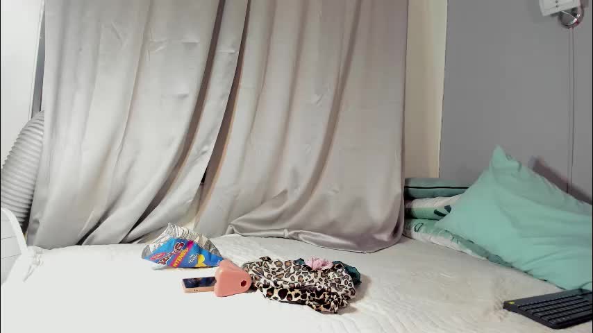 abrilw1 Adult Chat March 25, 2026