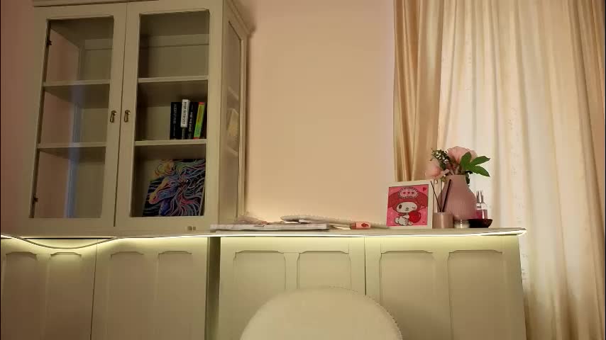 alisia_mars Adult Chat March 25, 2026