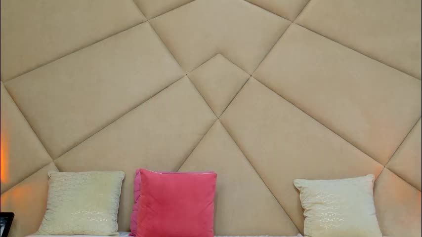 chloevee Adult Chat March 25, 2026