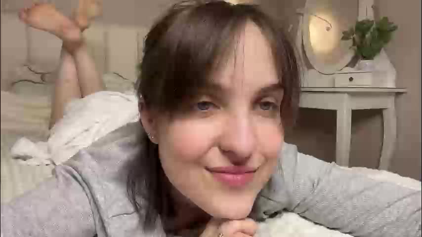 saphirree Adult Chat March 25, 2026