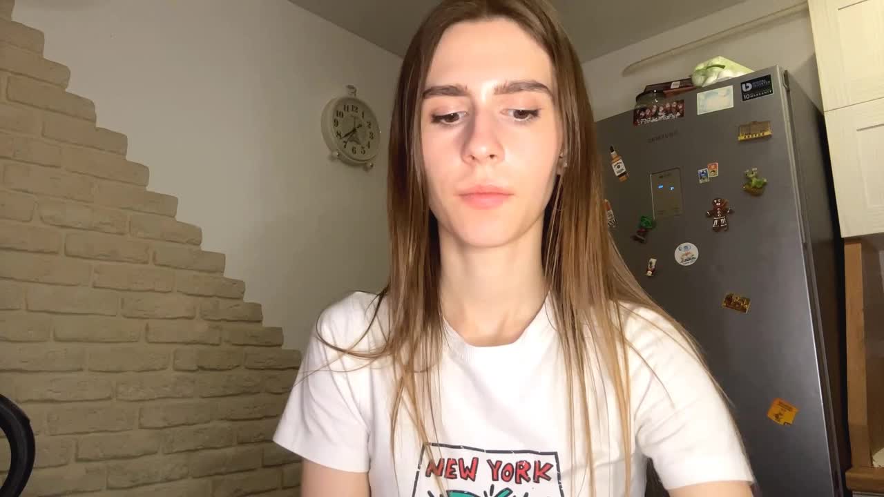 AshantiBadolato Adult Chat March 25, 2026