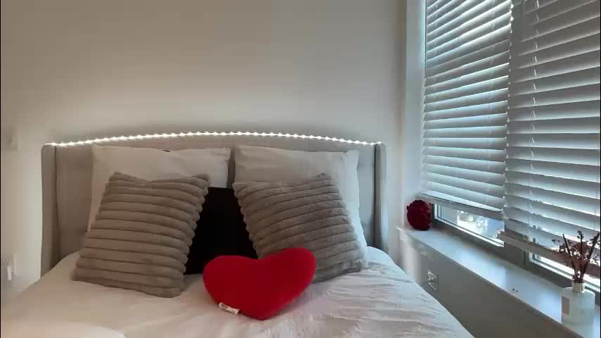 willoww888 Adult Chat March 26, 2026