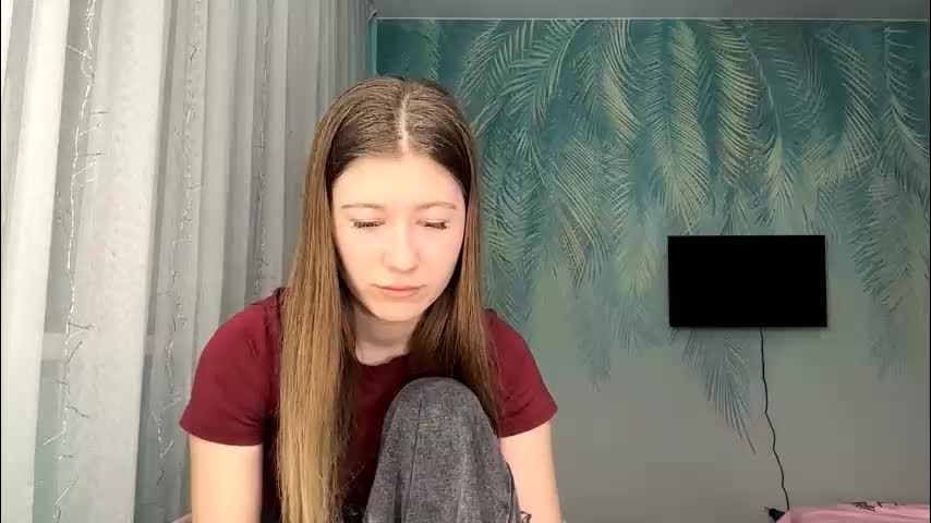 loisecromack Adult Chat March 26, 2026