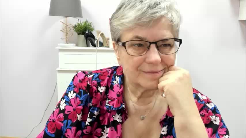 iris_xdesire Adult Chat March 25, 2026