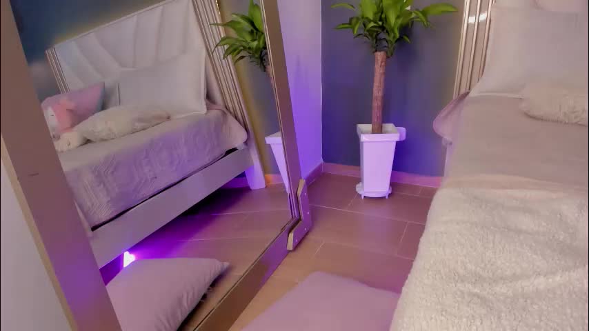 naishaford_1 Adult Chat March 26, 2026