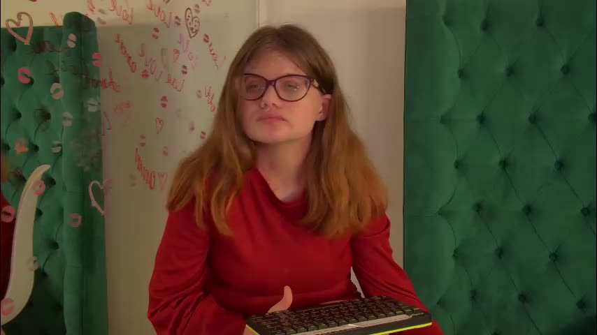 chloehalses Adult Chat March 25, 2026