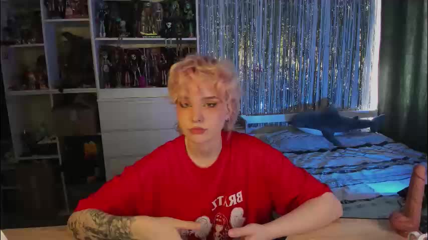 school_love Adult Chat March 25, 2026