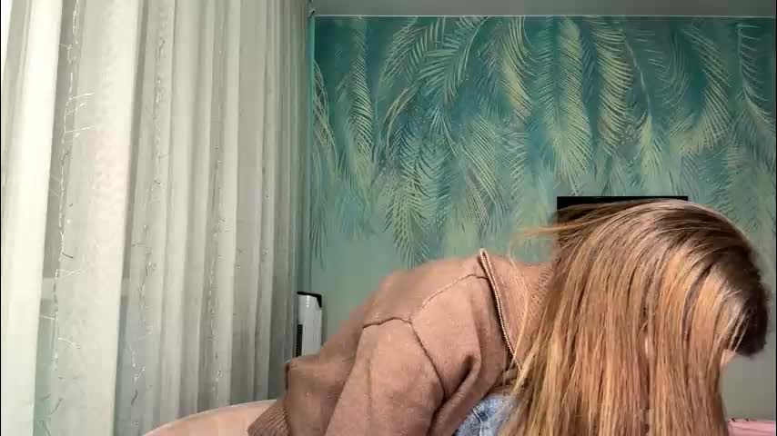 loisecromack Adult Chat March 26, 2026