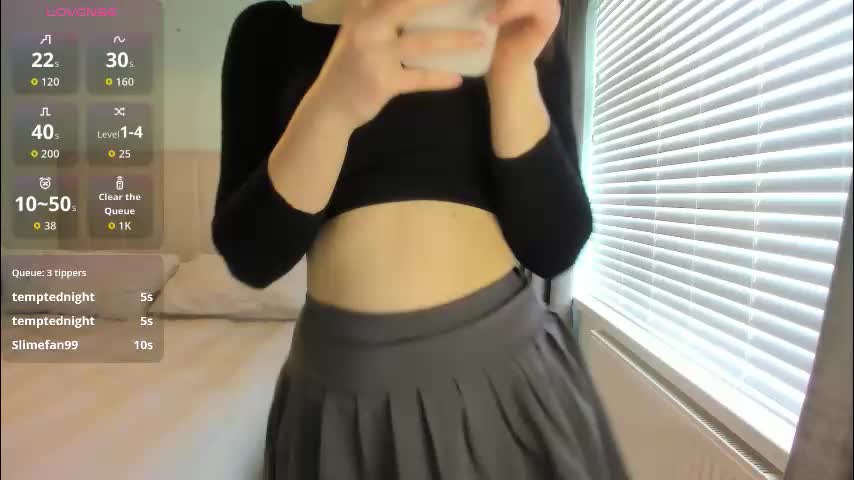 sylvia_di Adult Chat March 26, 2026