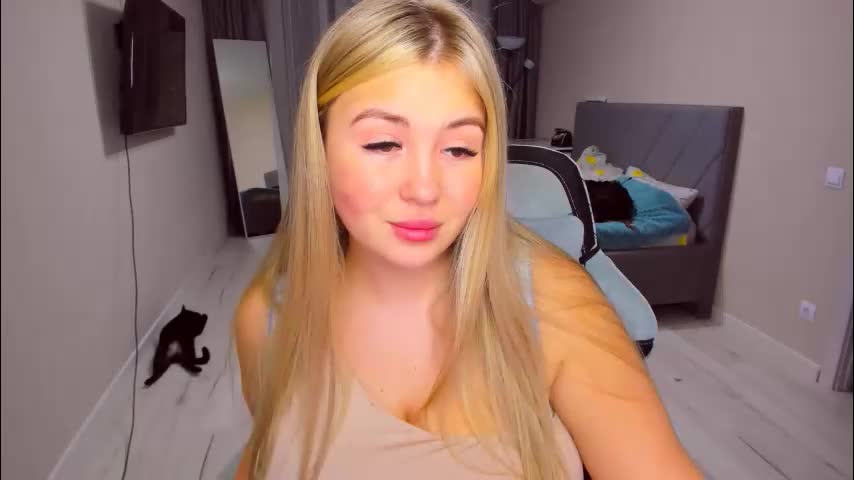 sarahmils Adult Chat March 26, 2026