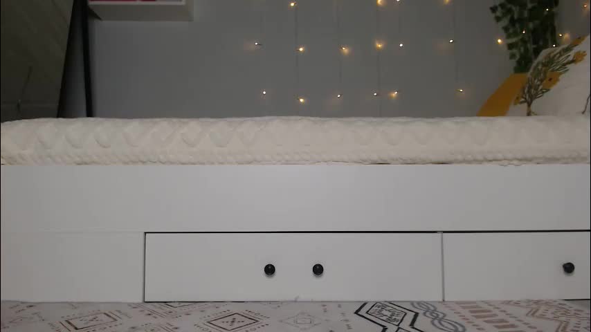 cuteemouse Adult Chat March 25, 2026