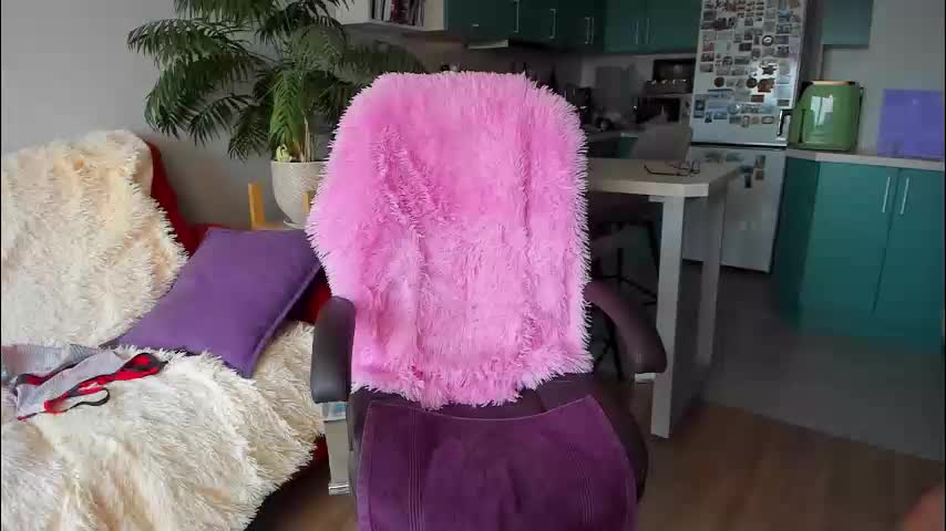 christina_hot Adult Chat March 25, 2026