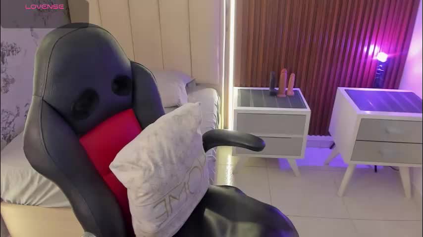 millyevans1 Adult Chat March 26, 2026