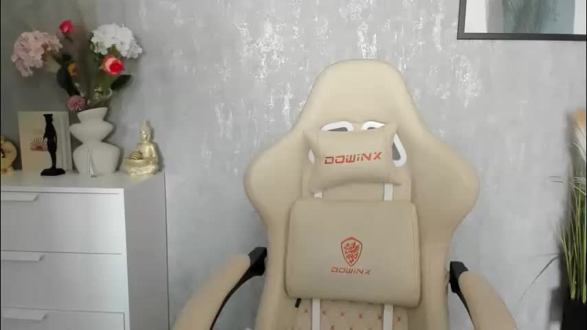 goddessmiaa Adult Chat March 25, 2026