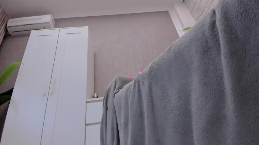 yssaacher Adult Chat March 25, 2026