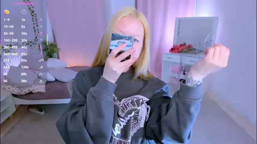 laly_peach Adult Chat March 26, 2026