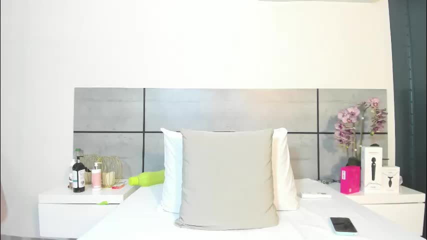 emmasmithh2 Adult Chat March 26, 2026