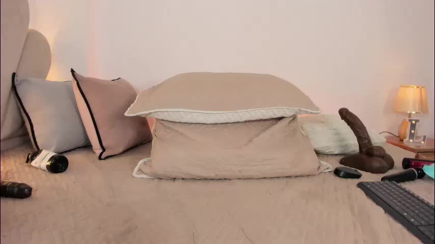 _luuciana_ Adult Chat March 26, 2026