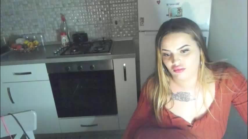 ellyslimdoll Adult Chat March 26, 2026