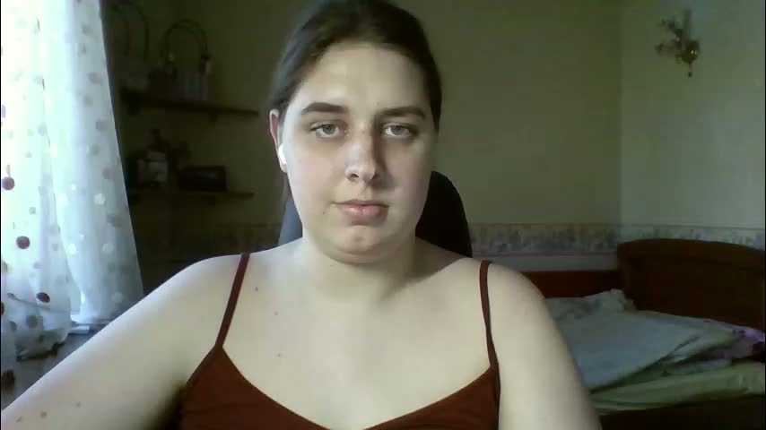 hess_luna_ Adult Chat March 26, 2026