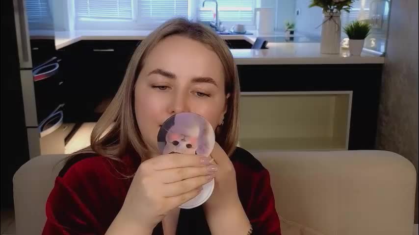 mira_mermayd Adult Chat March 26, 2026