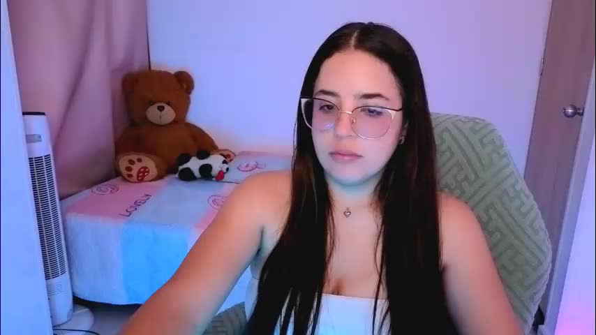 alicia_hotxx Adult Chat March 26, 2026
