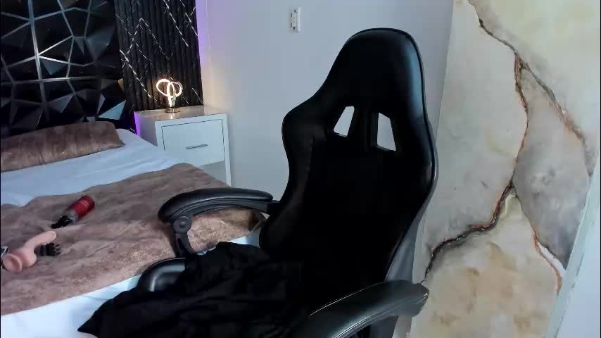 julietakane Adult Chat March 26, 2026