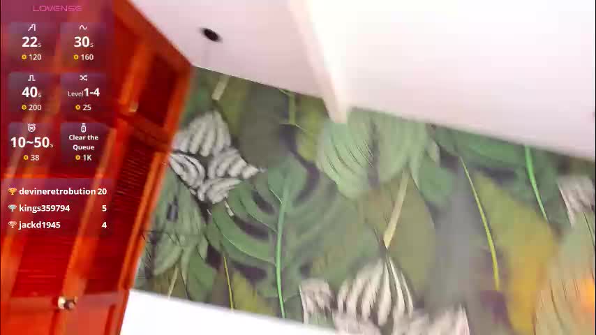 carolinelaurent Adult Chat March 26, 2026