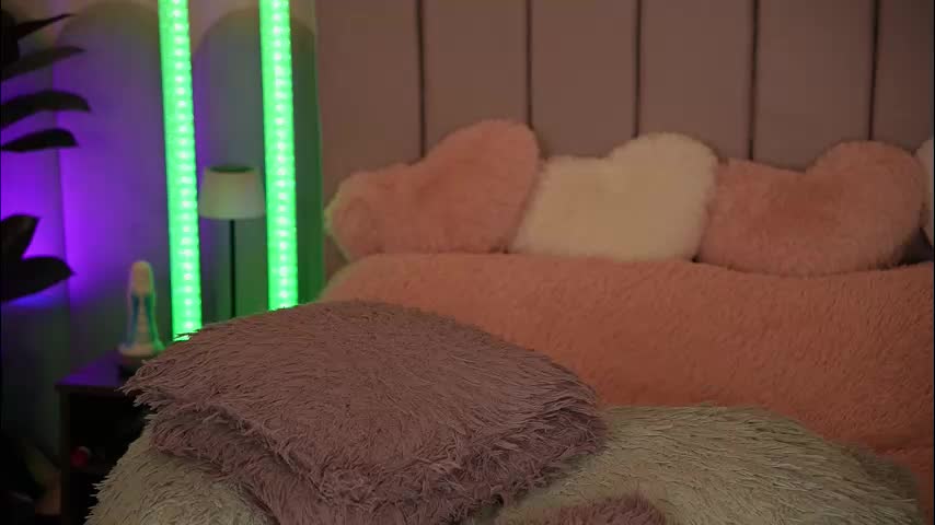 vickysecret96 Adult Chat March 26, 2026